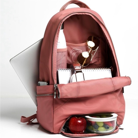 ISO Pink Buffbunny GameChanger Backpack!!! - Picture 2 of 2